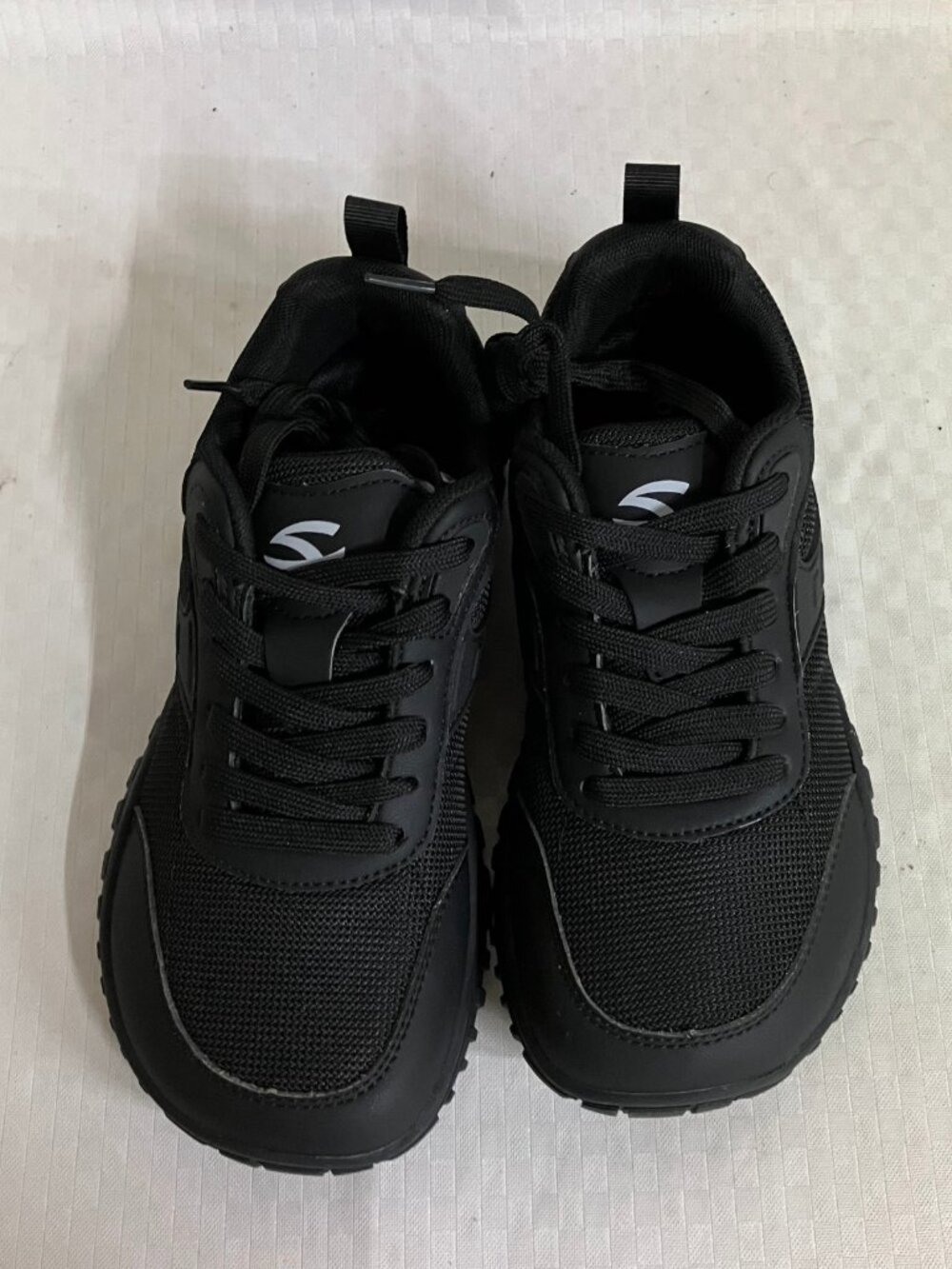 HOBIBEAR Wide Barefoot Running Sneakers Shoes Women's Size 37 Black Lightweight